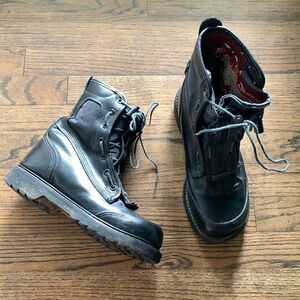 Vibram RRO black leather hard core steel toe boots Union made USA woman’s 7